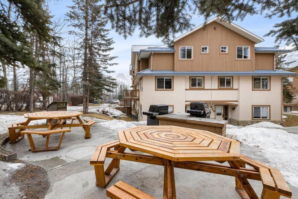 Апартаменти Big Mountain Views - Bright 2-Story Corner Unit Кенмор Екстер'єр фото
