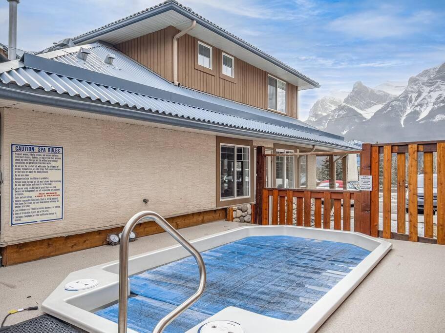 Апартаменти Big Mountain Views - Bright 2-Story Corner Unit Кенмор Екстер'єр фото